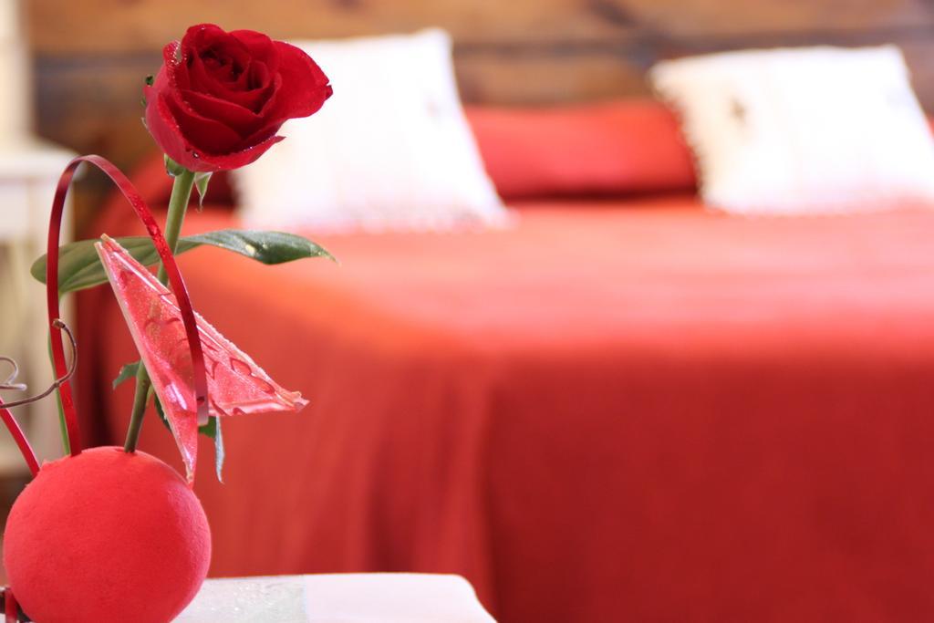 Hotel La Casa De La Estacion Sarrión Pokoj fotografie